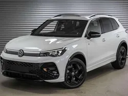 Oryxweiß metallic (0r) Neu 2025 VW Tiguan R-line SUV | 56.190 € (Fairer Preis)