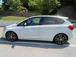 Weiß Gebraucht 2020 BMW 218 Performance Kombi | 19.900 € (Fairer Preis)