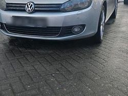 Silber Gebraucht 2012 VW Golf VI Style Kleinwagen | 5.000 € (Fairer Preis)
