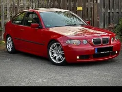 Rot Gebraucht 2003 BMW 325 Coupé | 2.999 € (Superpreis)