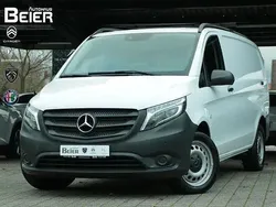 Arktikweiss Gebraucht 2020 Mercedes Vito Van / Kleinbus | 25.980 € (Guter Preis)