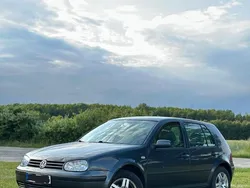 Grau Gebraucht 2001 VW Golf IV Kleinwagen | 1.450 € (Etwas zu teuer)