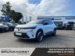 Weiß (perlmuttweiß) Gebraucht 2024 Renault Scénic Iconic Van / Kleinbus | 37.990 € (Fairer Preis)