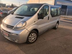 Silber Gebraucht 2003 Opel Vivaro Van | 3.450 € (Guter Preis)