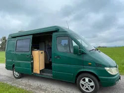 Grün Gebraucht 2000 Mercedes Sprinter Van | 17.500 €