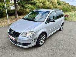 Silber Gebraucht 2007 VW Touran Trendline Van / Kleinbus | 4.990 € (Etwas zu teuer)