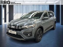 Grau Gebraucht 2024 Dacia Jogger Expression Van / Kleinbus | 18.890 € (Guter Preis)