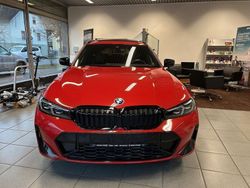 Rot Gebraucht 2024 BMW 320 M Sport Kombi | 44.900 € (Teuer)