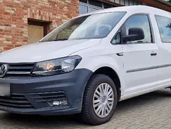 Weiß Gebraucht 2017 VW Caddy Van / Kleinbus | 7.950 € (Fairer Preis)