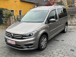 Andere farben Gebraucht 2016 VW Caddy Maxi Highline Van / Kleinbus | 17.900 € (Guter Preis)