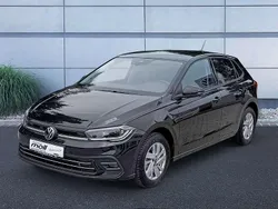 Deep black perleffekt Gebraucht 2024 VW Polo Style Limousine | 24.490 € (Fairer Preis)