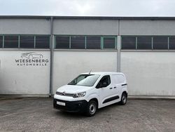 Weiß Gebraucht 2021 Citroën Berlingo Van / Kleinbus | 15.390 € (Guter Preis)