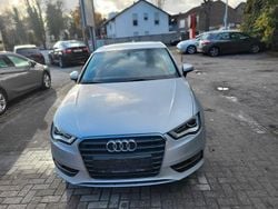 Silber Gebraucht 2013 Audi A3 Attraction Limousine | 8.999 € (Guter Preis)