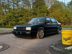 Grün Gebraucht 1990 VW Jetta Limousine | 10.550 €