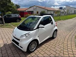 Weiß Gebraucht 2013 Smart ForTwo Cabrio Cabrio | 6.099 € (Guter Preis)