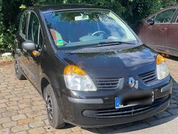 Schwarz Gebraucht 2005 Renault Modus Van / Kleinbus | 1.990 € (Etwas zu teuer)