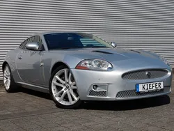 Silber Gebraucht 2007 Jaguar XKR R Coupé | 22.750 €