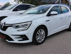 Weiß Gebraucht 2021 Renault Mégane IV Business Limousine | 14.900 € (Teuer)