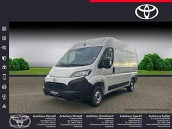 Icy white Gebraucht 2024 Toyota Proace Van | 30.990 €