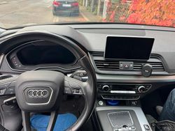 Grau Gebraucht 2019 Audi Q5 SUV | 30.000 €