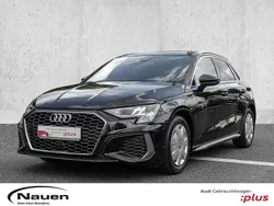 Mythosschwarz metallic Gebraucht 2024 Audi A3 Sportback S-Line Limousine | 31.361 € (Superpreis)