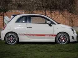 Weiß Gebraucht 2009 Abarth 500 Kleinwagen | 11.000 € (Teuer)
