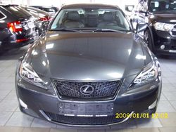 Grau Gebraucht 2008 Lexus IS250 Limousine | 9.999 € (Etwas zu teuer)