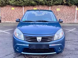 Blau Gebraucht 2009 Dacia Sandero Kleinwagen | 2.400 € (Fairer Preis)