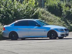Silber Gebraucht 2010 BMW 325 Performance Limousine | 7.999 € (Guter Preis)