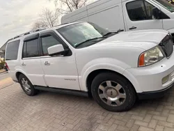 Weiß Gebraucht 2008 Lincoln Navigator SUV | 11.000 €