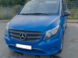 Blau Gebraucht 2017 Mercedes Vito Van / Kleinbus | 17.000 € (Fairer Preis)