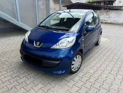 Blau Gebraucht 2008 Peugeot 107 Kleinwagen | 1.700 € (Fairer Preis)