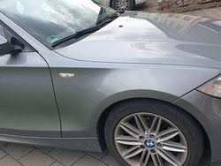 Grau Gebraucht 2010 BMW 116 Sport Line Kleinwagen | 5.400 € (Fairer Preis)