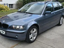 Blau Gebraucht 2004 BMW 318 Kombi | 2.300 €