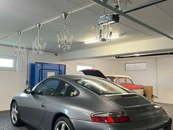 Grau Gebraucht 2000 Porsche 911 Carrera Coupé | 41.500 € (Teuer)