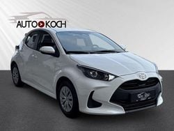 Weiß Gebraucht 2025 Toyota Yaris Hybrid Edition Limousine | 21.490 € (Superpreis)