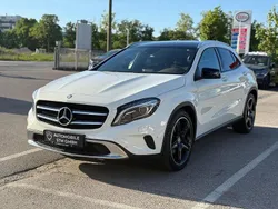 Weiß Gebraucht 2014 Mercedes GLA220 Edition 1 SUV | 19.700 € (Fairer Preis)
