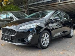 Schwarz Gebraucht 2019 Ford Fiesta Cool & Connect Kleinwagen | 10.990 € (Guter Preis)