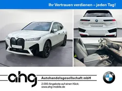 Weiß Gebraucht 2024 BMW iX Performance SUV | 50.990 € (Superpreis)
