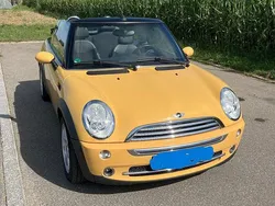 Gelb Gebraucht 2007 Mini Cooper Cabriolet Cabrio | 5.200 € (Teuer)