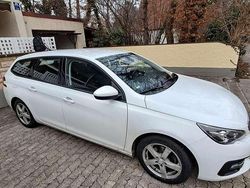 Gebraucht 2019 Peugeot 308 SW Allure Kombi | 7.000 € (Superpreis)
