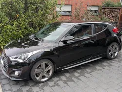 Schwarz Gebraucht 2014 Hyundai Veloster Premium Kleinwagen | 9.999 € (Fairer Preis)