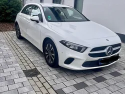 Weiß Gebraucht 2020 Mercedes A180 Limousine | 22.500 € (Fairer Preis)