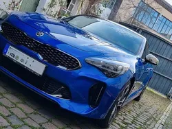 Blau Gebraucht 2017 Kia Stinger Limousine | 35.000 €