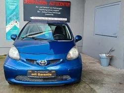 Blau Gebraucht 2009 Toyota Aygo Kleinwagen | 2.899 € (Fairer Preis)
