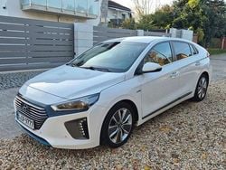 Weiß Gebraucht 2016 Hyundai Ioniq Premium Kleinwagen | 13.900 € (Fairer Preis)