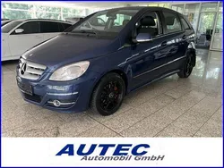 Blau Gebraucht 2009 Mercedes B200 Van / Kleinbus | 4.745 € (Superpreis)