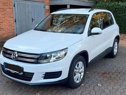 Weiß Gebraucht 2015 VW Tiguan Trendline SUV | 11.950 € (Fairer Preis)