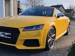 Gelb Gebraucht 2017 Audi TT Roadster Design Cabrio | 35.200 € (Etwas zu teuer)