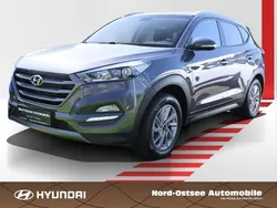 Grau Gebraucht 2015 Hyundai Tucson Trend SUV | 12.990 € (Fairer Preis)